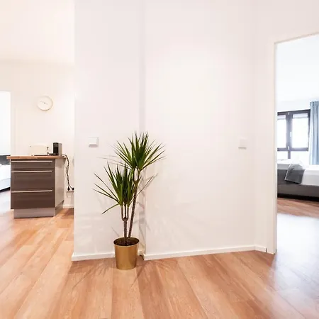 Eddy's Rest & Relax - Neuhausen Apartment *
